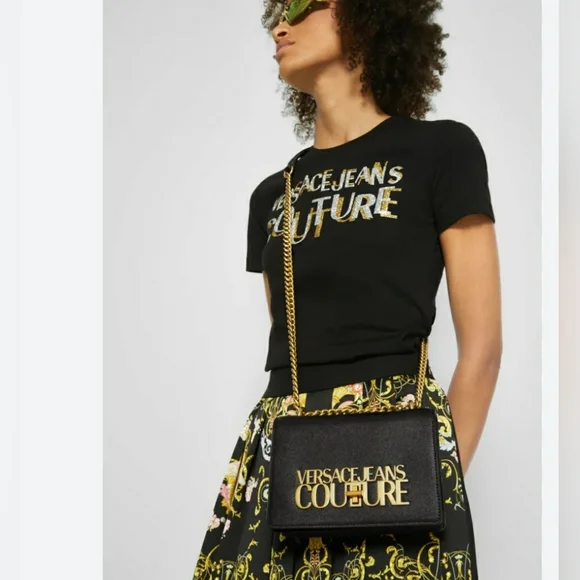 【Versace JEANS】日本未入荷 ボックスロゴ ショルダーバッグ Versace Jeans Couture | Bags | Versace Jeans Couture Black